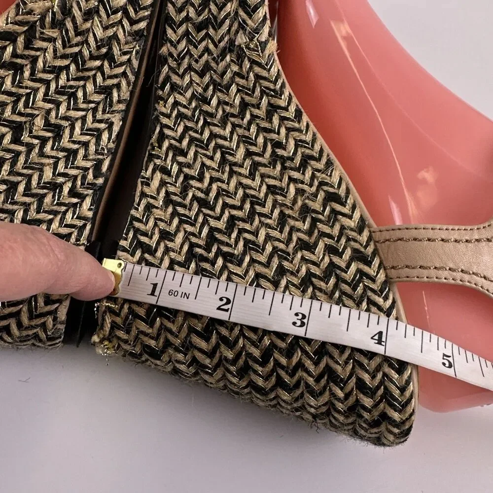 Vince Camuto vince camuto